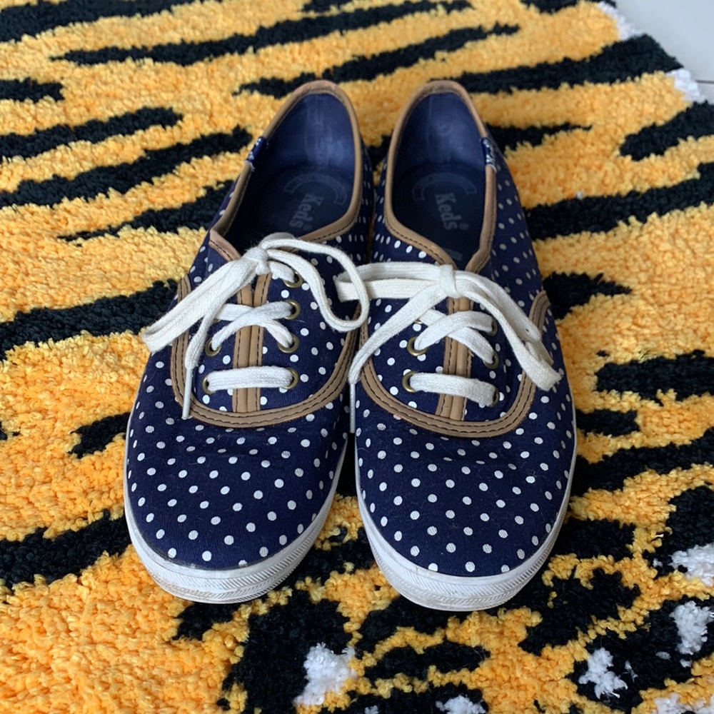 KEDS - Blue with white polka dots